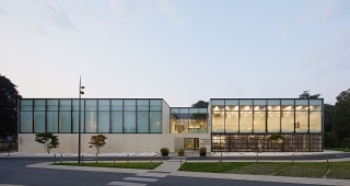 Complexe Sportif Eindhoven à Bayeux - Architecte stades / Agence architecture sport